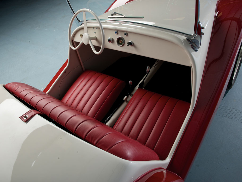 Illustration for article titled The Cutest Little Microcars Of The 20th Century